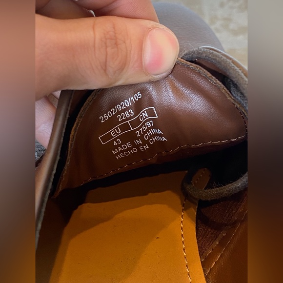 Like New Zara Brown Leather Oxford Style Shoe - Picture 6 of 7